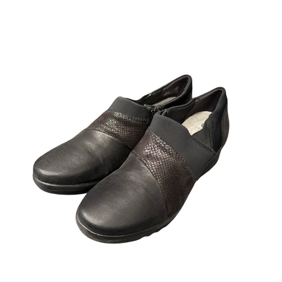 Women’s Clarks Black Caddell Denali Side Zippered Wedge- Size 9W - Picture 1 of 10